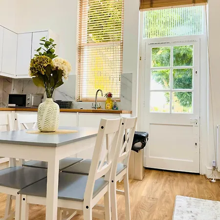 Beautiful 2Bedroom Flat In London St John Exterior photo